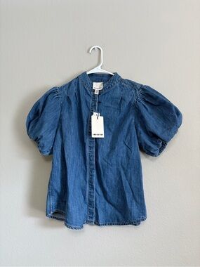 INDUSTRY puff sleeve chambray button-up shirt light blue denim wash size large
